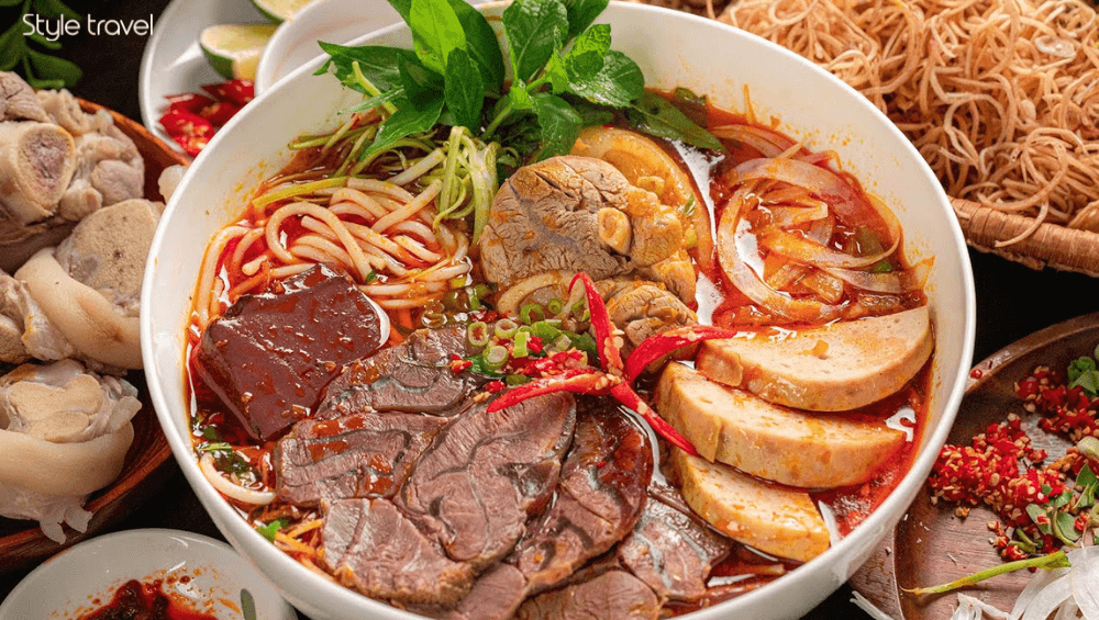 Bun bo Hue