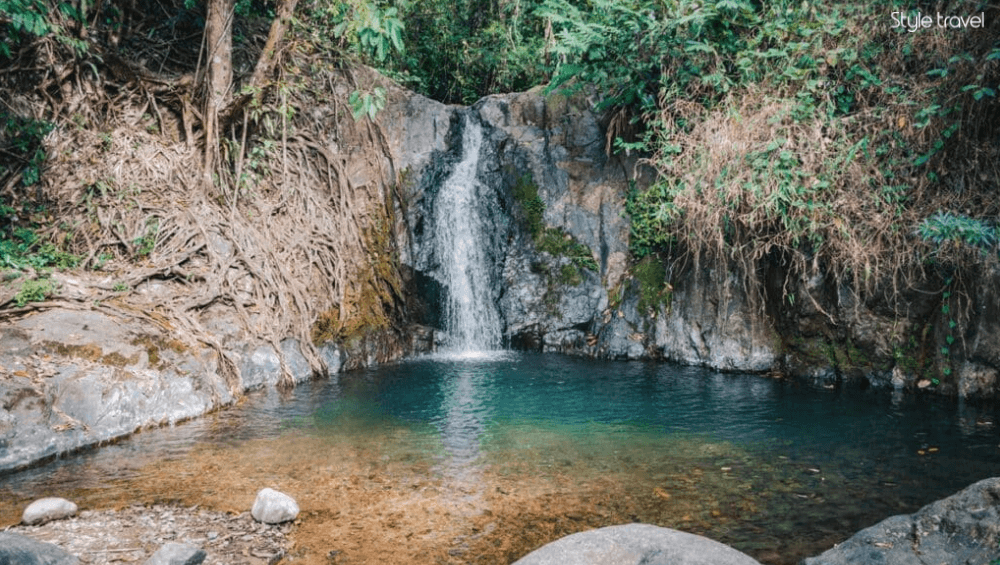 Kaeng Nyui Waterfalll